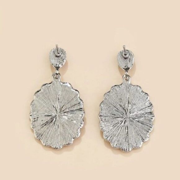 SILVER TURQUOISE SANTA FE STYLE CONCHO DANGLE EARRINGS - Picture 3 of 4